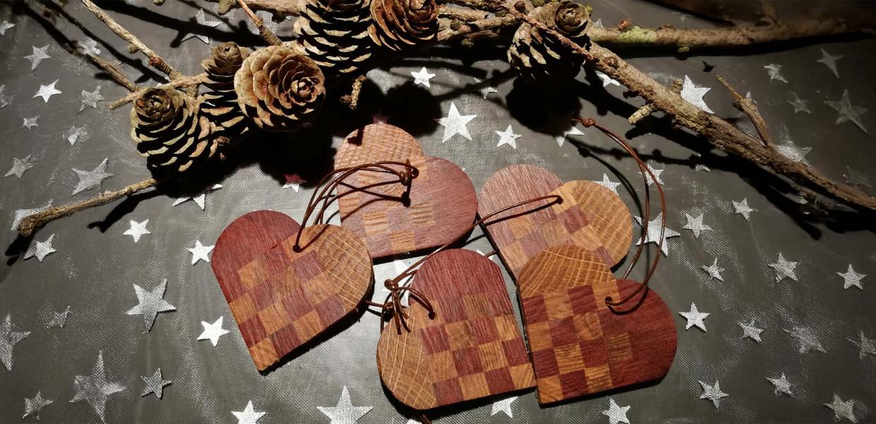Julehjerter fra Kunstnerhjemmet